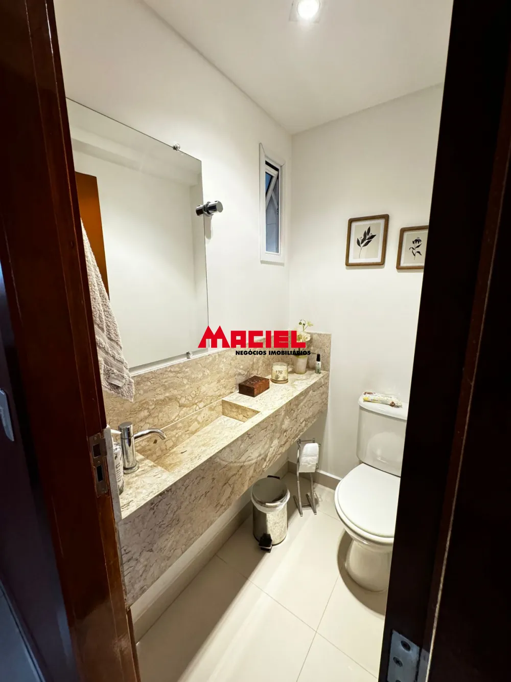 Comprar Apartamento / Padr&atilde;o em S&atilde;o Jos&eacute; dos Campos R$ 1.400.000,00 - Foto 16