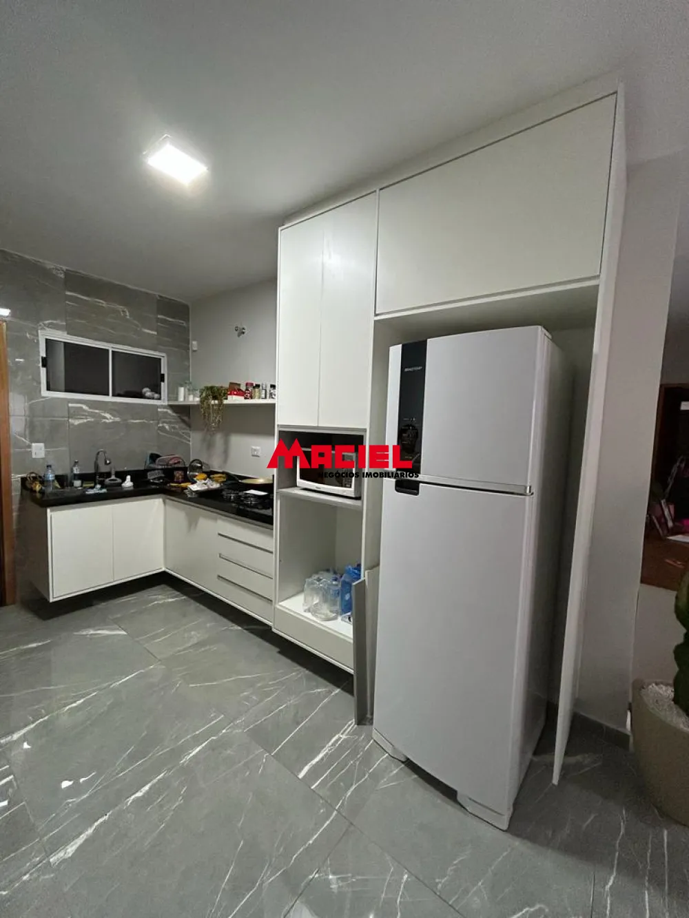 Comprar Casa / Padr&atilde;o em S&atilde;o Jos&eacute; dos Campos R$ 745.000,00 - Foto 4