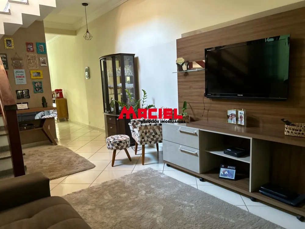 Comprar Casa / Padr&atilde;o em S&atilde;o Jos&eacute; dos Campos R$ 470.000,00 - Foto 4
