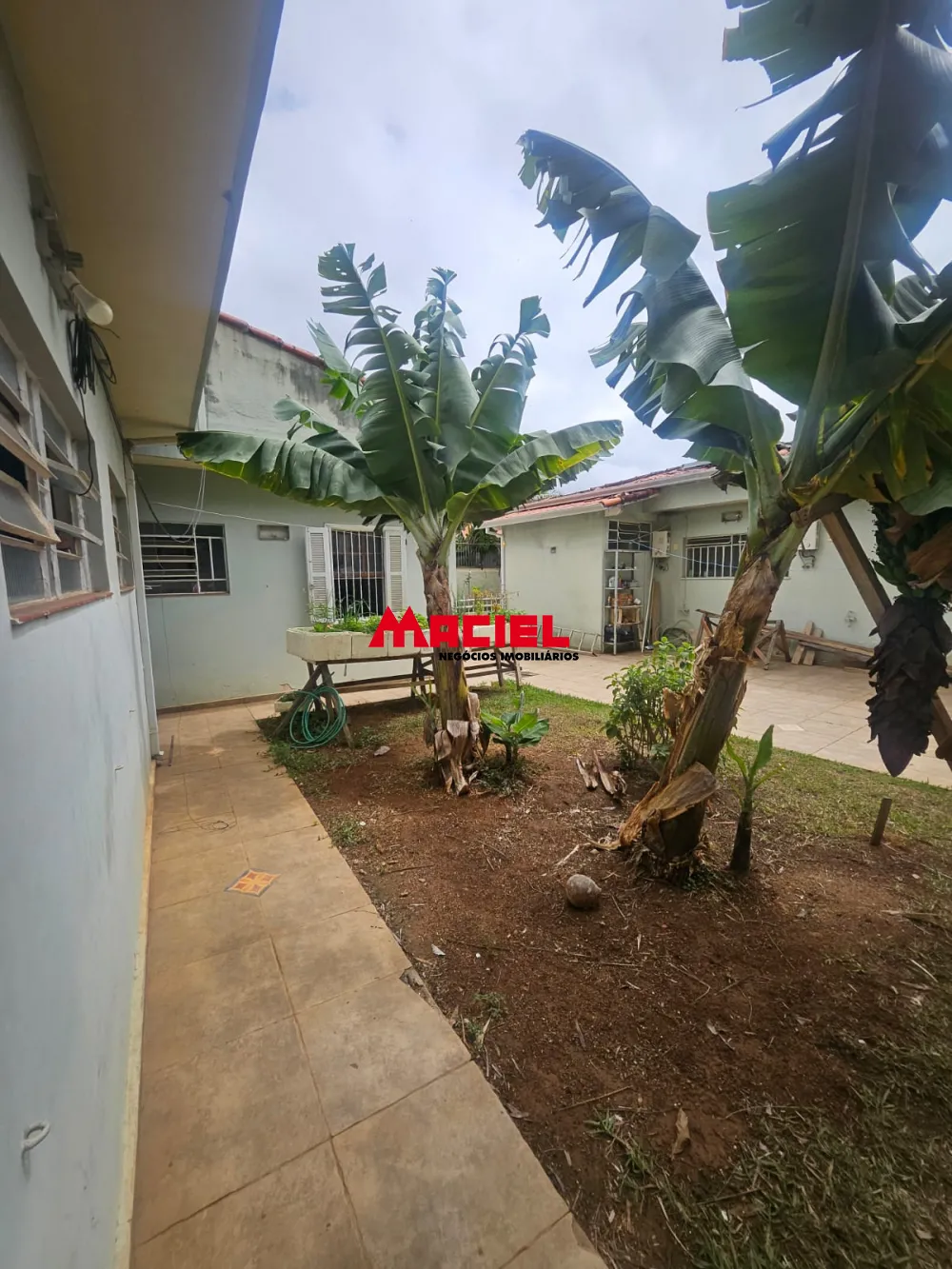 Alugar Casa / Padr&atilde;o em S&atilde;o Jos&eacute; dos Campos R$ 15.000,00 - Foto 8