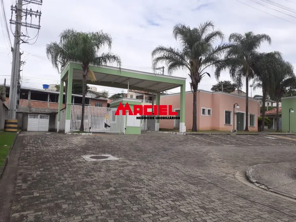 Alugar Casa / Condom&iacute;nio em S&atilde;o Jos&eacute; dos Campos R$ 2.200,00 - Foto 2