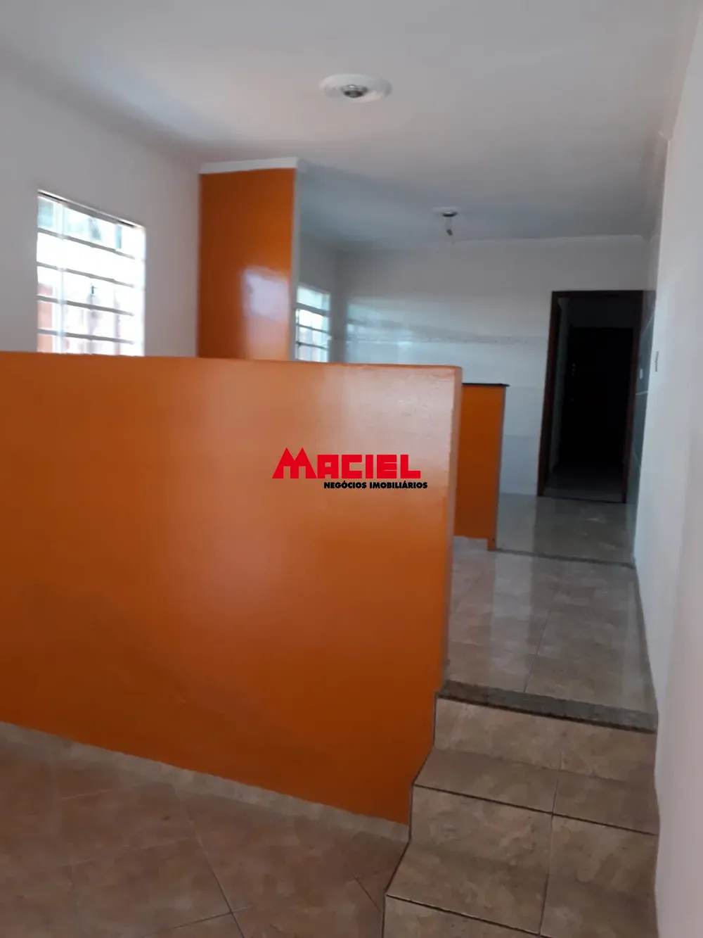 Alugar Casa / Padr&atilde;o em S&atilde;o Jos&eacute; dos Campos R$ 1.700,00 - Foto 13