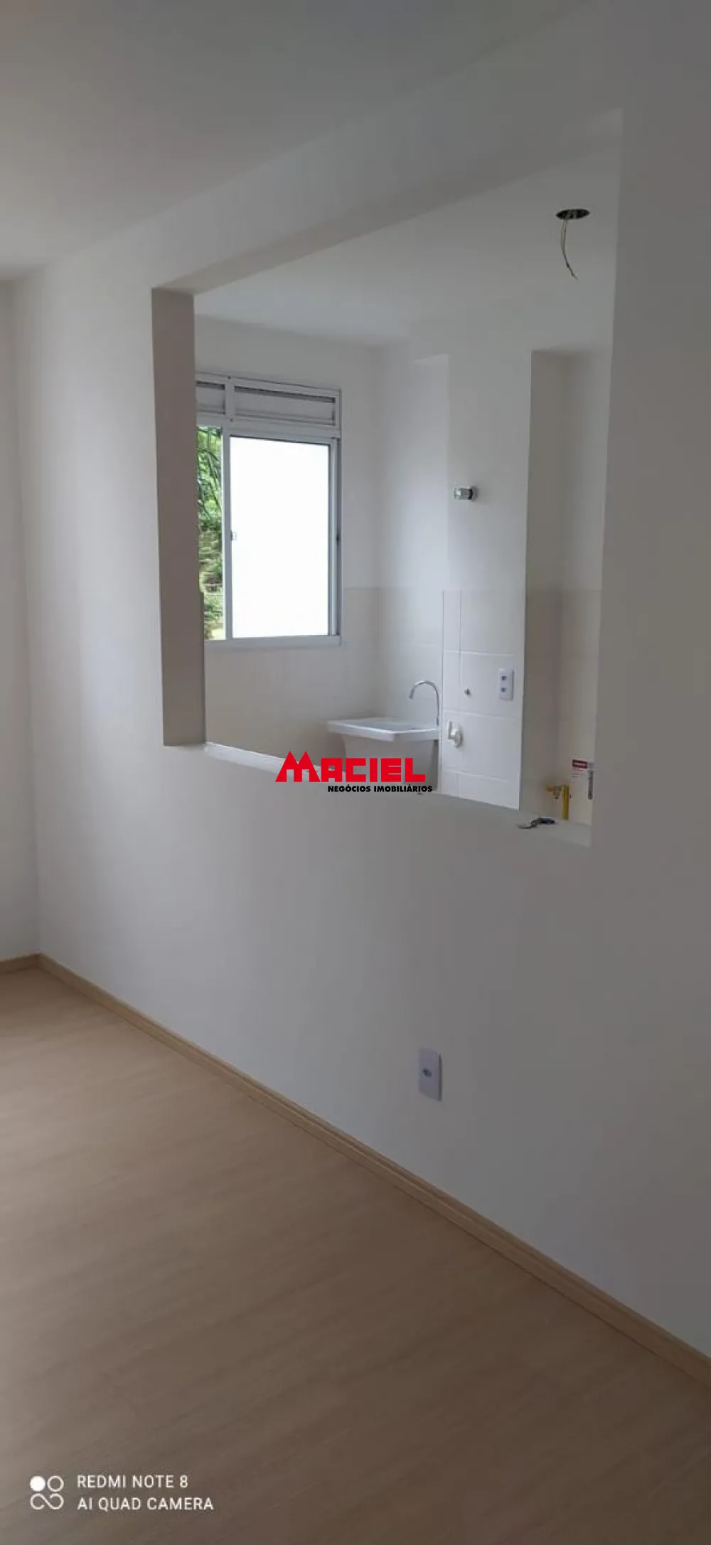Alugar Apartamento / Padr&atilde;o em S&atilde;o Jos&eacute; dos Campos R$ 1.400,00 - Foto 17