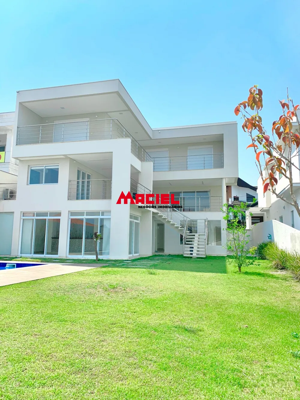 Alugar Casa / Condom&iacute;nio em S&atilde;o Jos&eacute; dos Campos R$ 18.000,00 - Foto 1