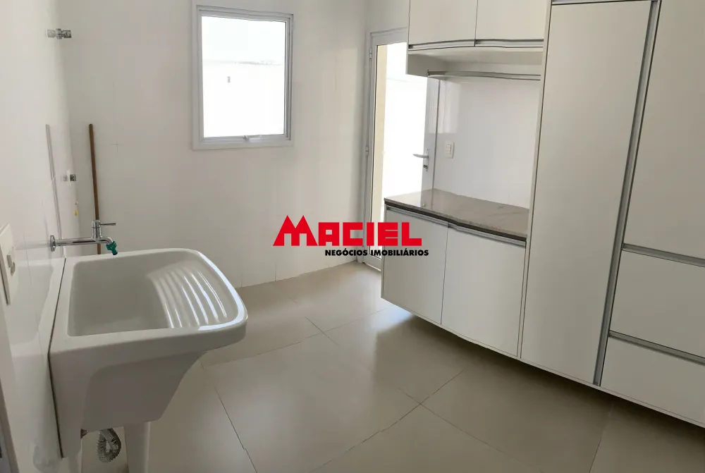 Alugar Casa / Condom&iacute;nio em S&atilde;o Jos&eacute; dos Campos R$ 18.000,00 - Foto 26