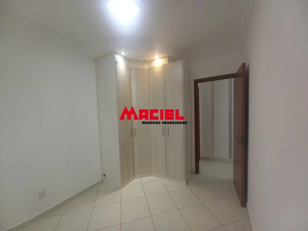 Alugar Apartamento / Padr&atilde;o em S&atilde;o Jos&eacute; dos Campos R$ 2.500,00 - Foto 7