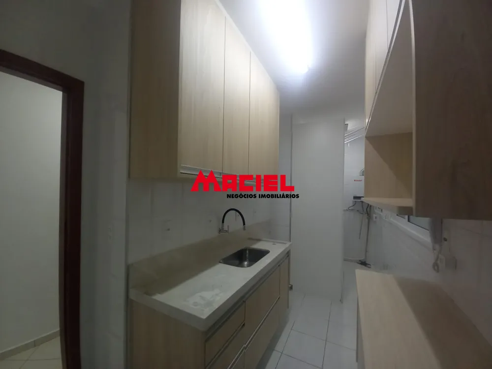 Alugar Apartamento / Padr&atilde;o em S&atilde;o Jos&eacute; dos Campos R$ 2.500,00 - Foto 13