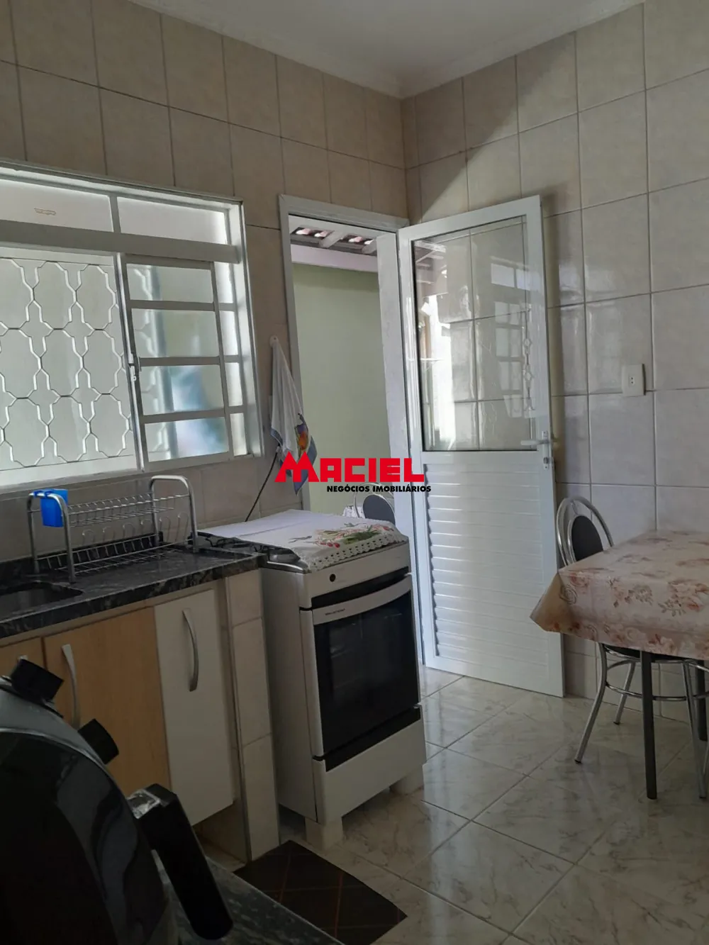 Comprar Casa / Padr&atilde;o em S&atilde;o Jos&eacute; dos Campos R$ 290.000,00 - Foto 10