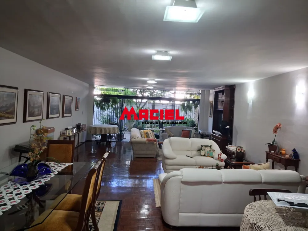 Comprar Casa / Padr&atilde;o em S&atilde;o Jos&eacute; dos Campos R$ 1.350.000,00 - Foto 2