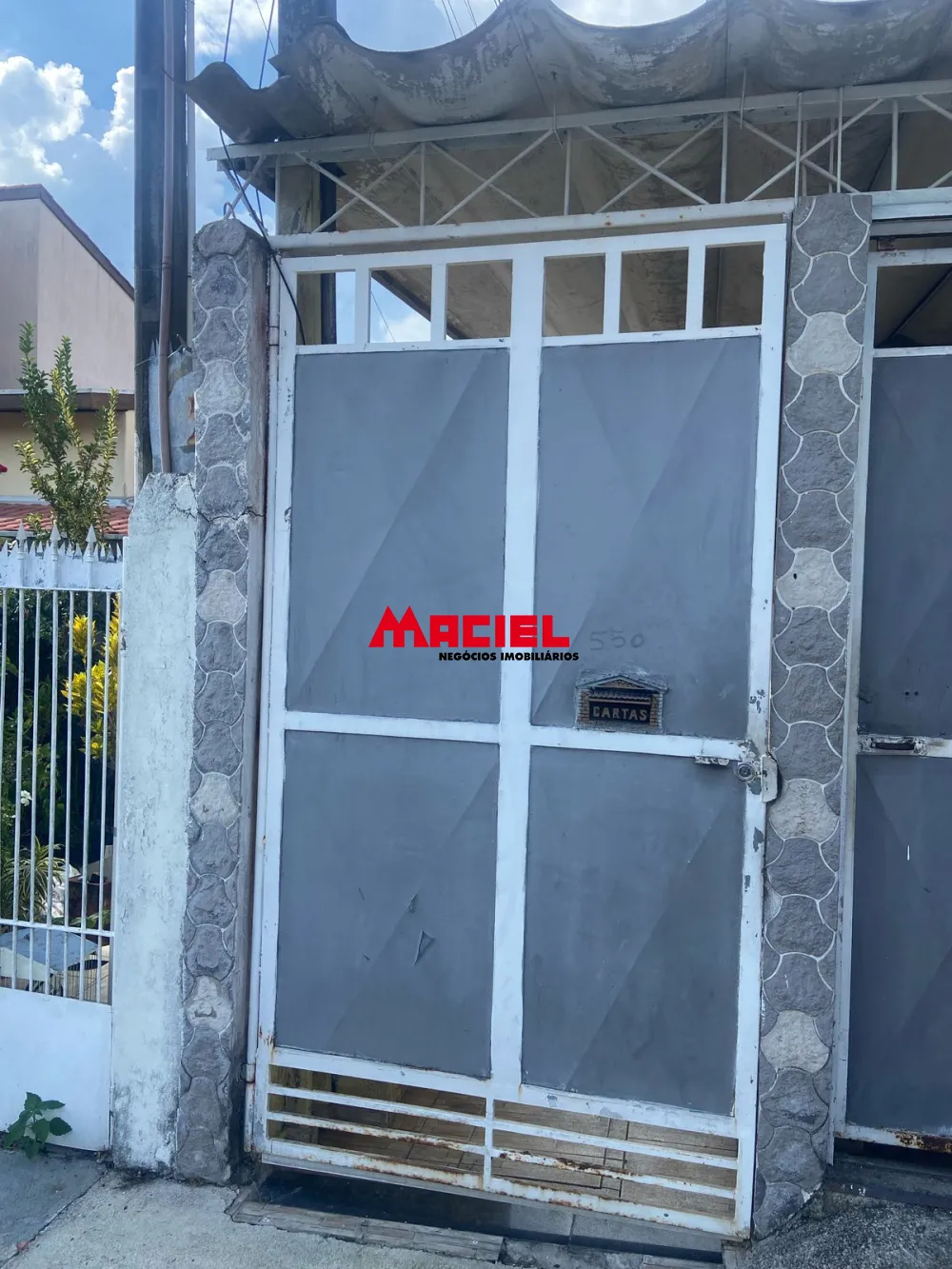 Comprar Casa / Sobrado em S&atilde;o Jos&eacute; dos Campos - Foto 6