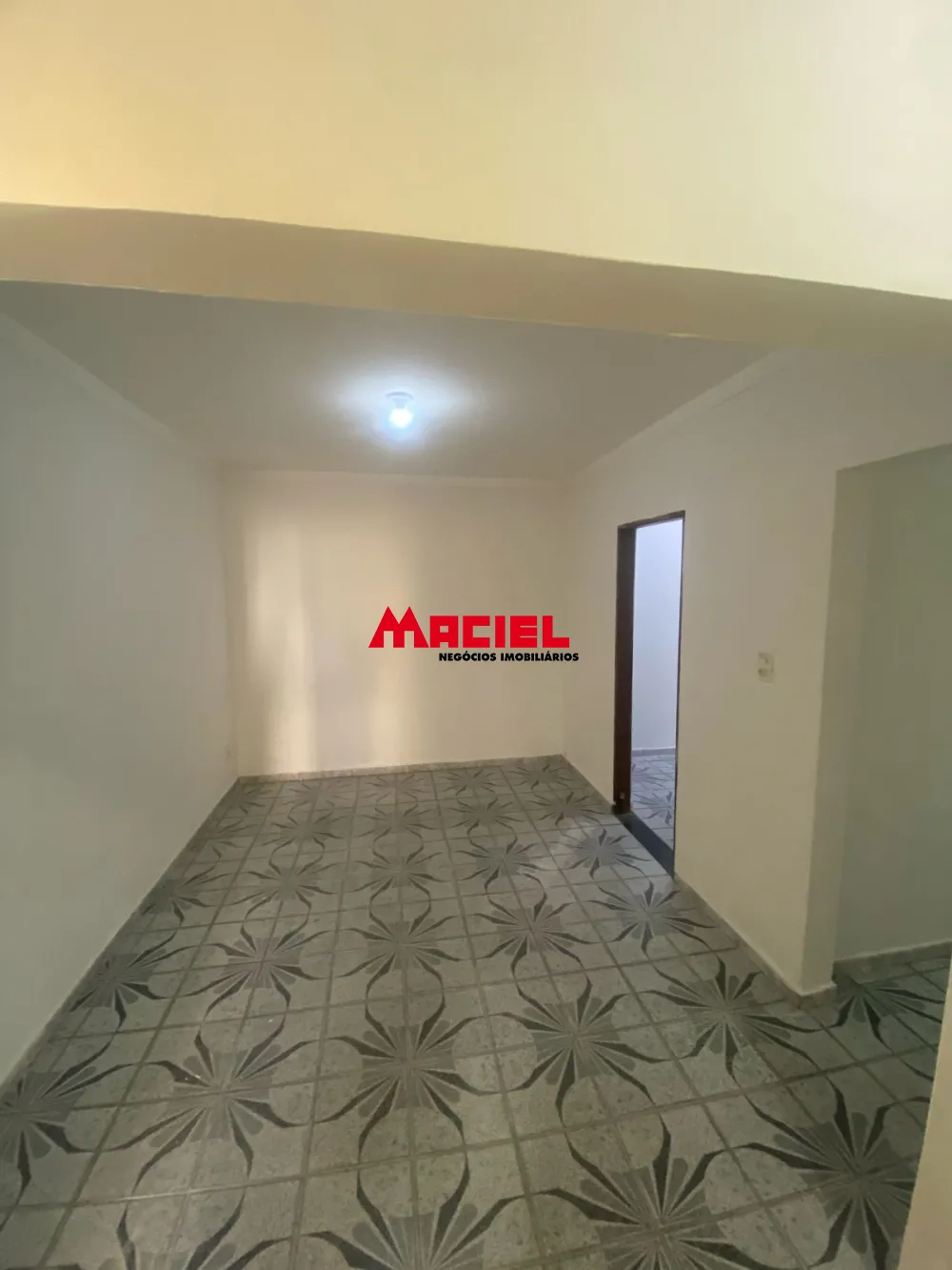 Comprar Casa / Sobrado em S&atilde;o Jos&eacute; dos Campos - Foto 8