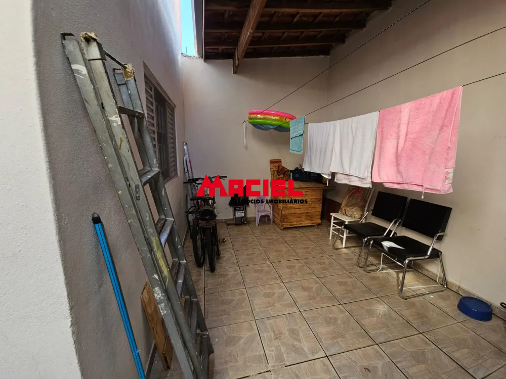 Comprar Casa / Padr&atilde;o em S&atilde;o Jos&eacute; dos Campos R$ 371.000,00 - Foto 13