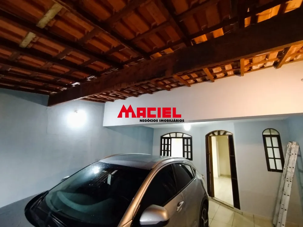 Alugar Casa / Sobrado em S&atilde;o Jos&eacute; dos Campos R$ 1.800,00 - Foto 4