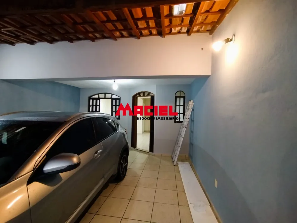 Alugar Casa / Sobrado em S&atilde;o Jos&eacute; dos Campos R$ 1.800,00 - Foto 5