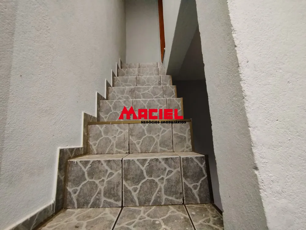 Alugar Casa / Sobrado em S&atilde;o Jos&eacute; dos Campos R$ 1.800,00 - Foto 15