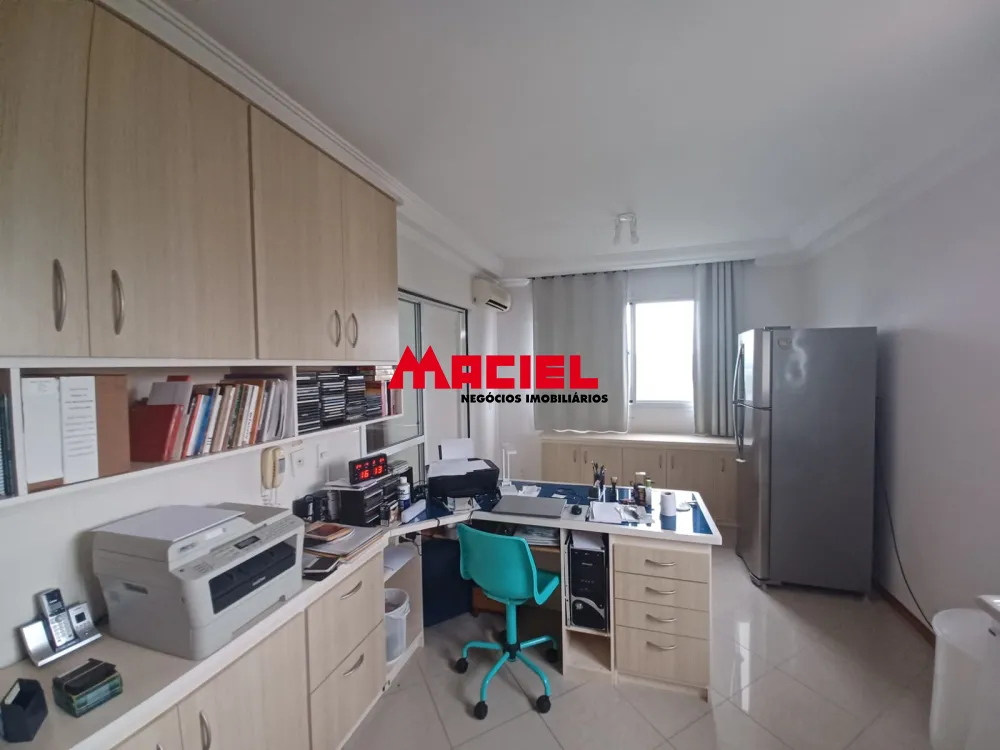 Alugar Apartamento / Padr&atilde;o em S&atilde;o Jos&eacute; dos Campos R$ 4.000,00 - Foto 16