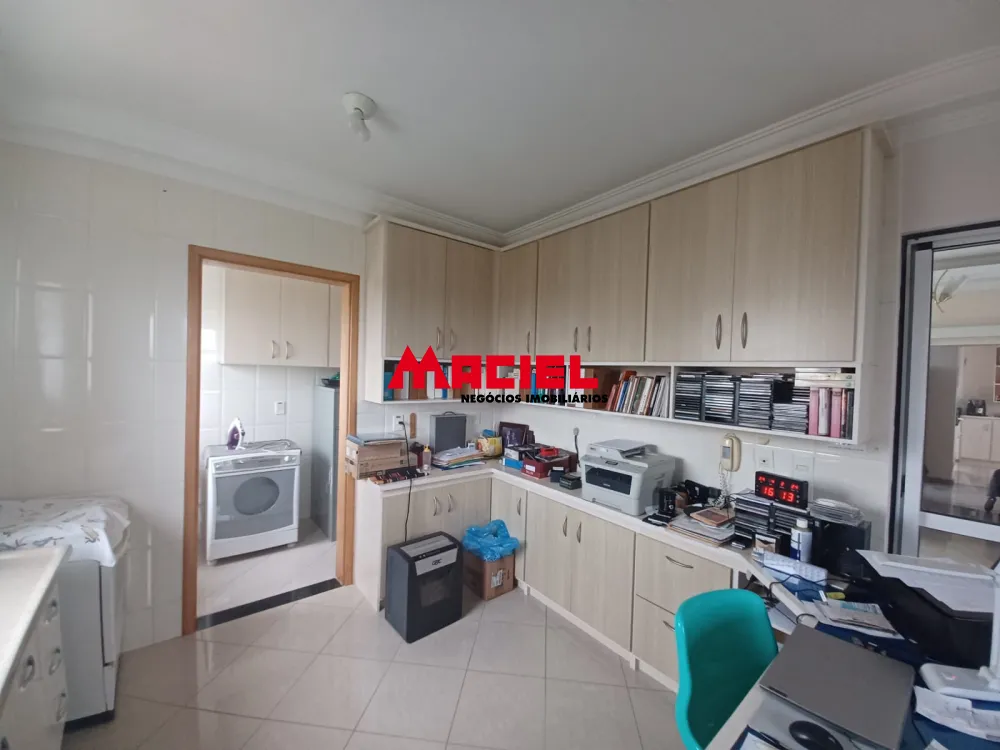 Alugar Apartamento / Padr&atilde;o em S&atilde;o Jos&eacute; dos Campos R$ 4.000,00 - Foto 21