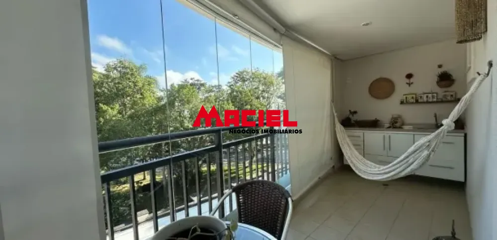 Alugar Apartamento / Padr&atilde;o em S&atilde;o Jos&eacute; dos Campos R$ 4.500,00 - Foto 2