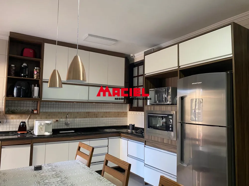 Comprar Casa / Padr&atilde;o em S&atilde;o Jos&eacute; dos Campos R$ 720.000,00 - Foto 4