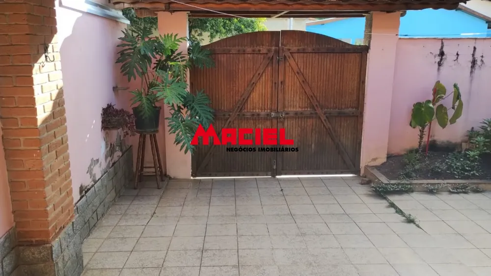 Comprar Casa / Padr&atilde;o em S&atilde;o Jos&eacute; dos Campos R$ 900.000,00 - Foto 4