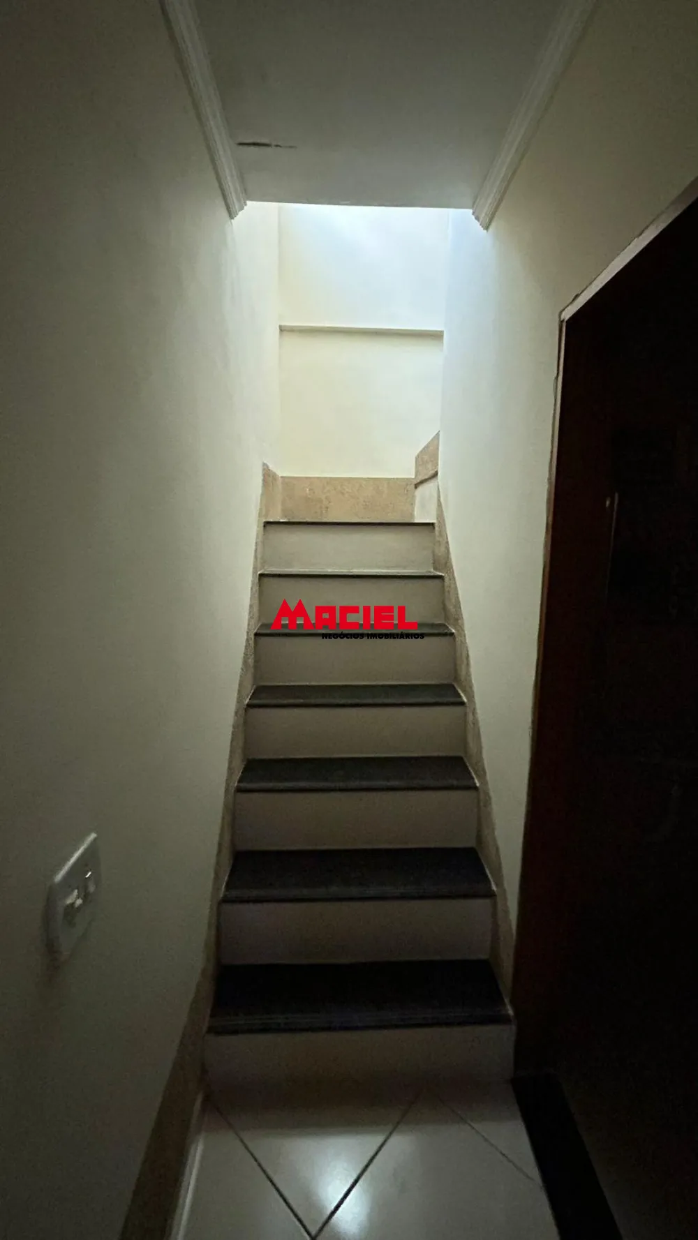 Comprar Casa / Padr&atilde;o em S&atilde;o Jos&eacute; dos Campos R$ 415.000,00 - Foto 5