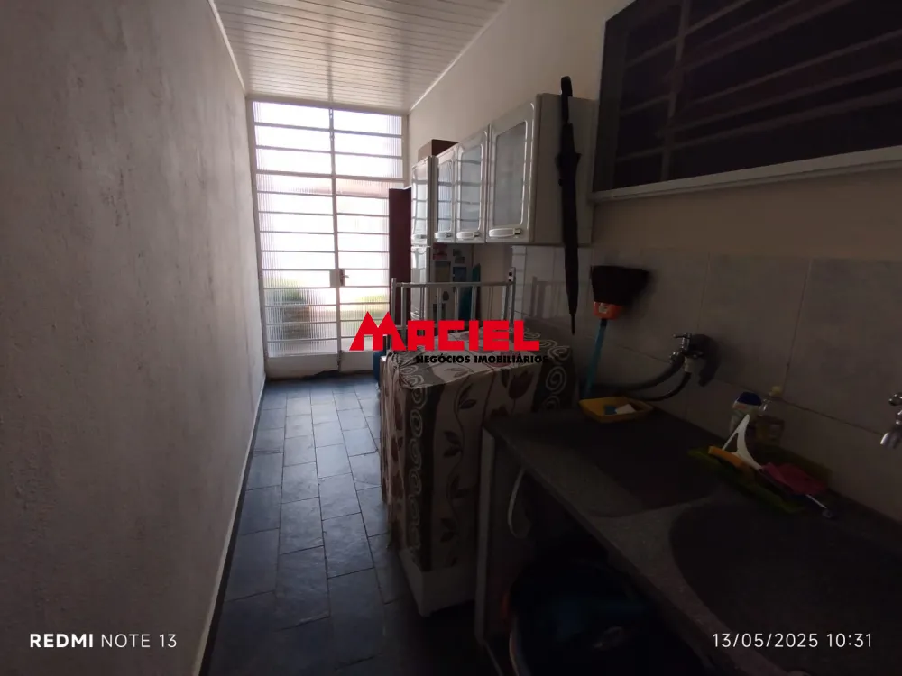 Comprar Casa / Padr&atilde;o em S&atilde;o Jos&eacute; dos Campos R$ 750.000,00 - Foto 11