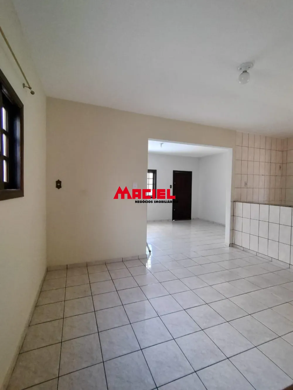 Comprar Casa / Padr&atilde;o em S&atilde;o Jos&eacute; dos Campos R$ 850.000,00 - Foto 3