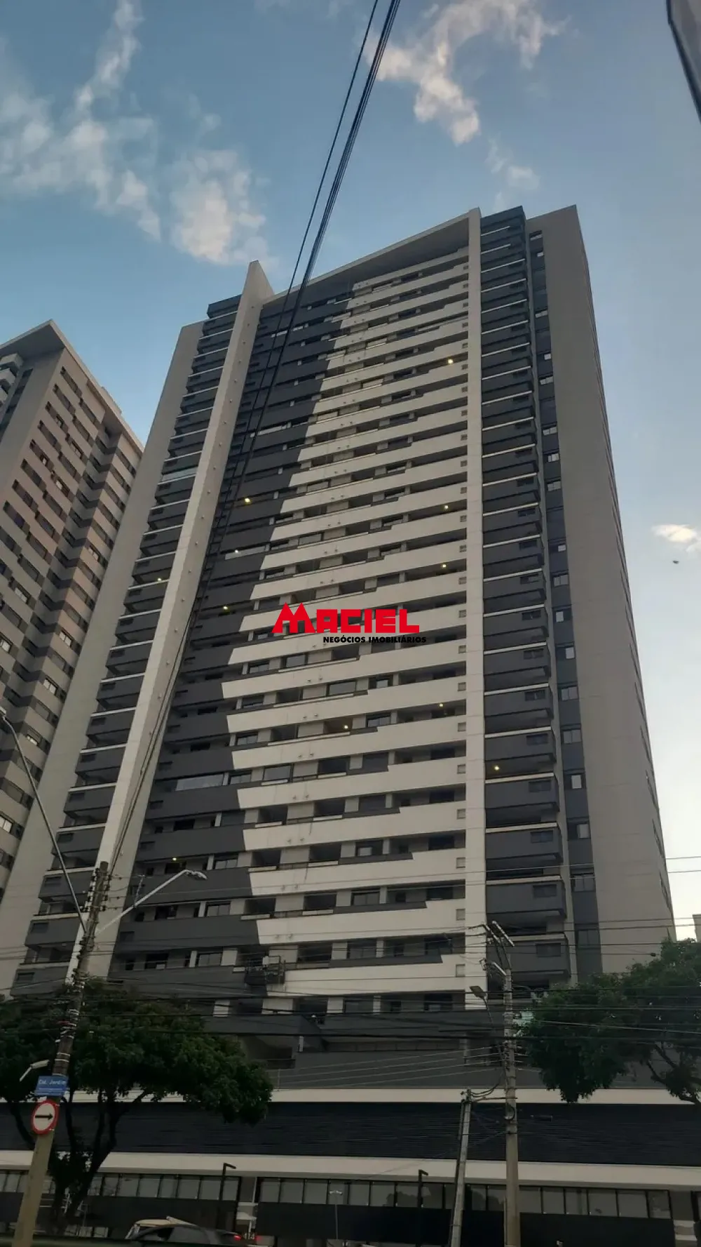 Comprar Apartamento / Padr&atilde;o em S&atilde;o Jos&eacute; dos Campos R$ 700.000,00 - Foto 1