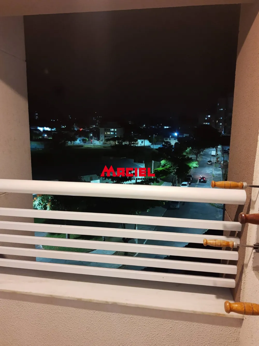 Comprar Apartamento / Mobiliado em S&atilde;o Jos&eacute; dos Campos R$ 450.000,00 - Foto 4