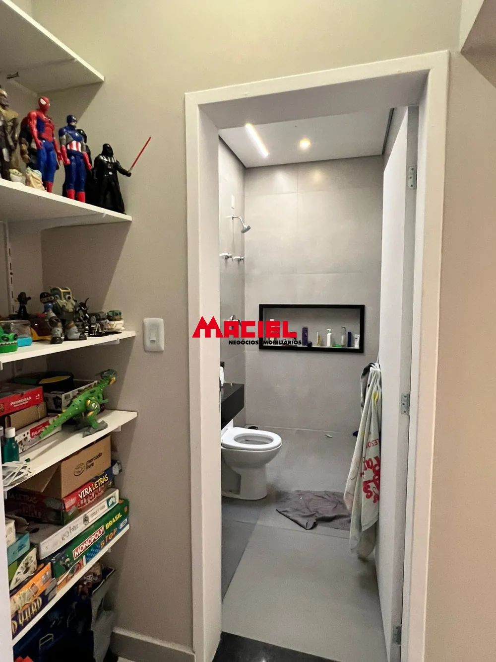 Comprar Casa / Padr&atilde;o em S&atilde;o Jos&eacute; dos Campos R$ 1.756.000,00 - Foto 9