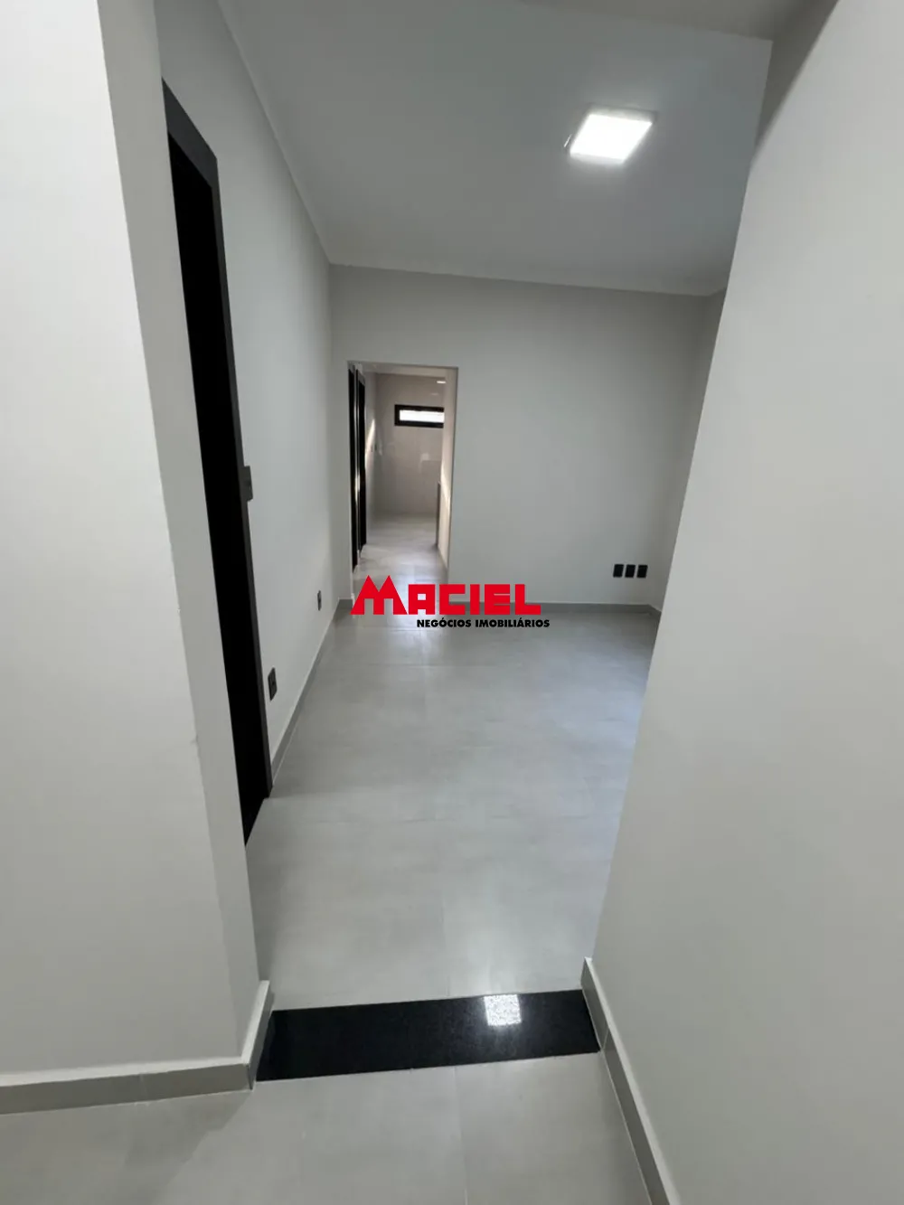 Comprar Casa / Padr&atilde;o em S&atilde;o Jos&eacute; dos Campos R$ 1.100.000,00 - Foto 9