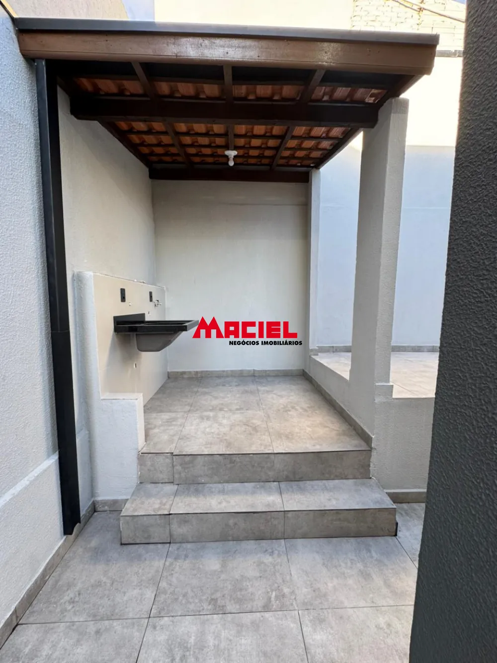 Comprar Casa / Padr&atilde;o em S&atilde;o Jos&eacute; dos Campos R$ 1.100.000,00 - Foto 17