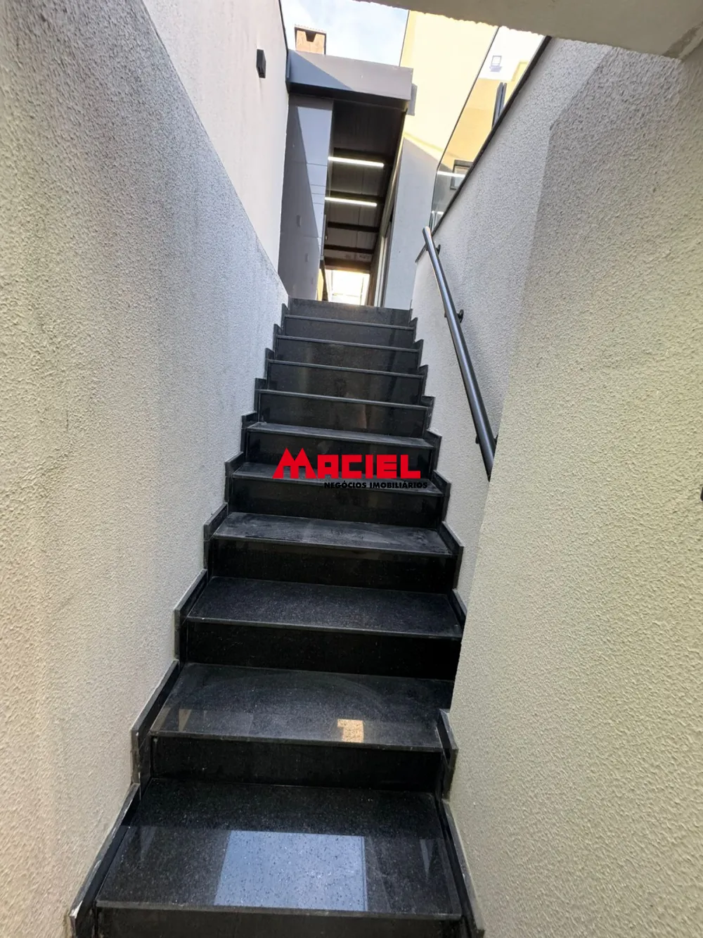 Comprar Casa / Padr&atilde;o em S&atilde;o Jos&eacute; dos Campos R$ 1.100.000,00 - Foto 28