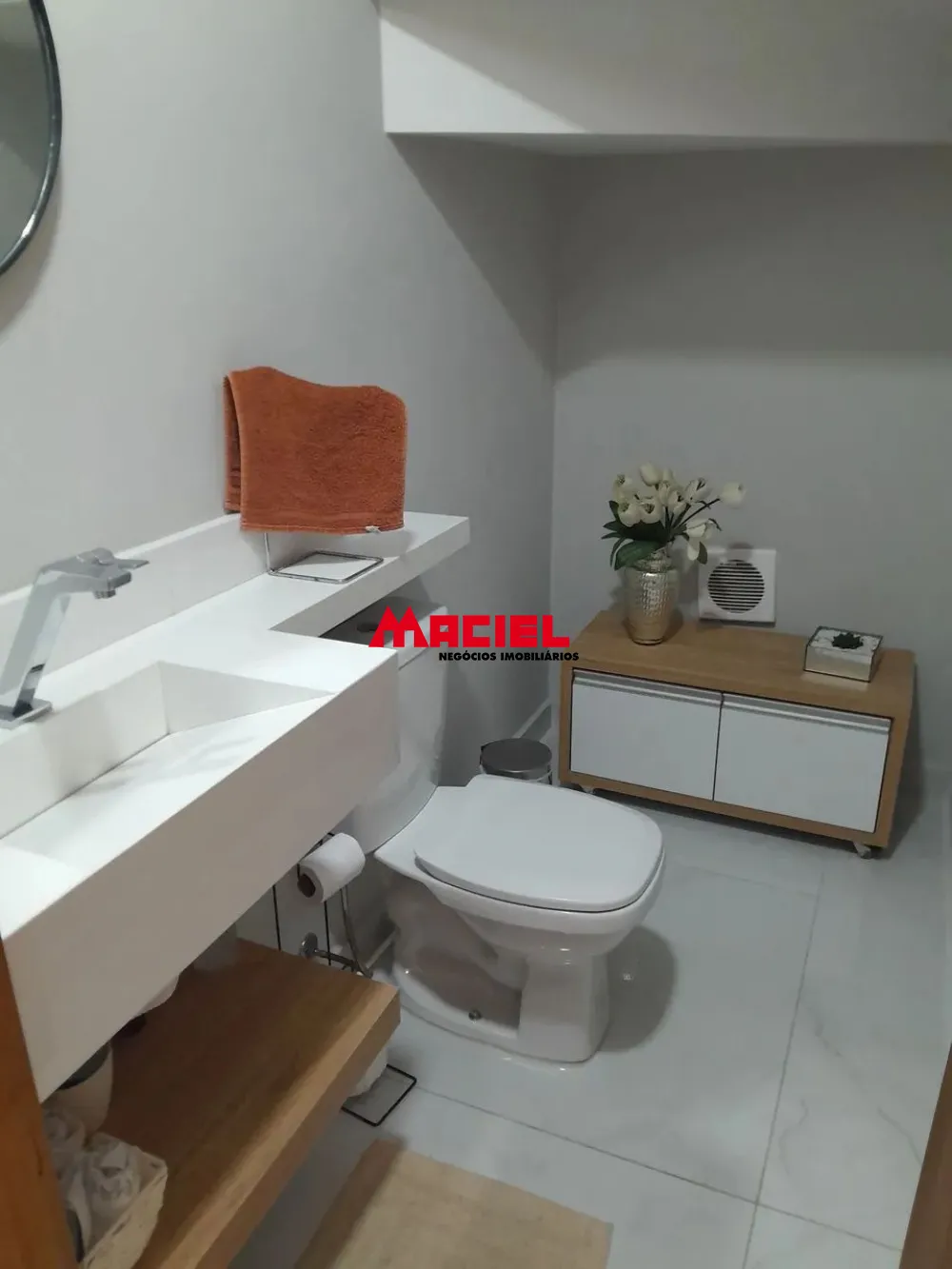 Comprar Casa / Sobrado em S&atilde;o Jos&eacute; dos Campos R$ 1.190.000,00 - Foto 5