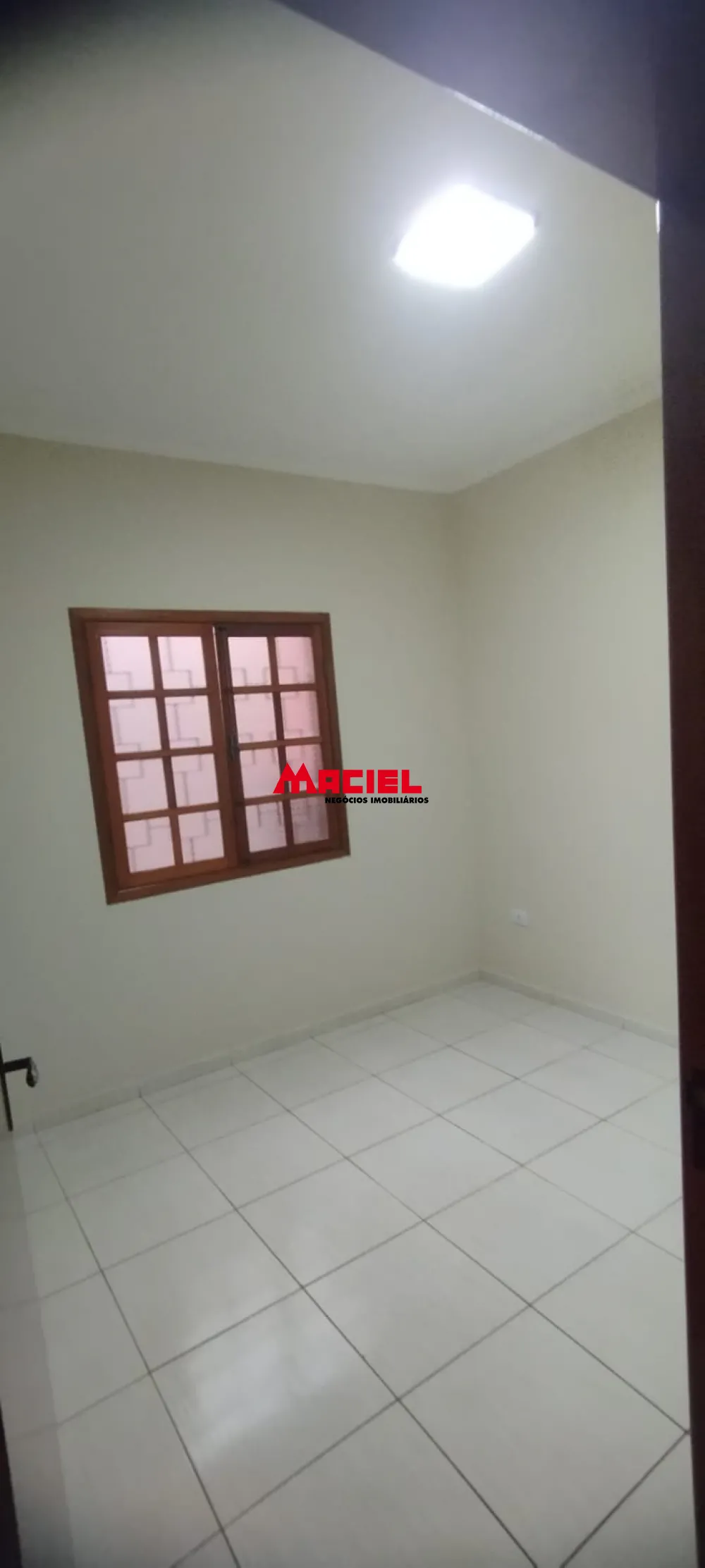 Comprar Casa / Padr&atilde;o em S&atilde;o Jos&eacute; dos Campos R$ 370.000,00 - Foto 5