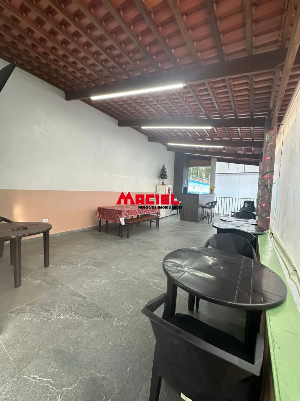 Comprar Comercial / Sal&atilde;o em S&atilde;o Jos&eacute; dos Campos R$ 335.000,00 - Foto 3