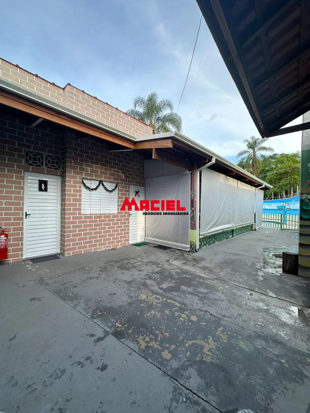 Comprar Comercial / Sal&atilde;o em S&atilde;o Jos&eacute; dos Campos R$ 335.000,00 - Foto 10