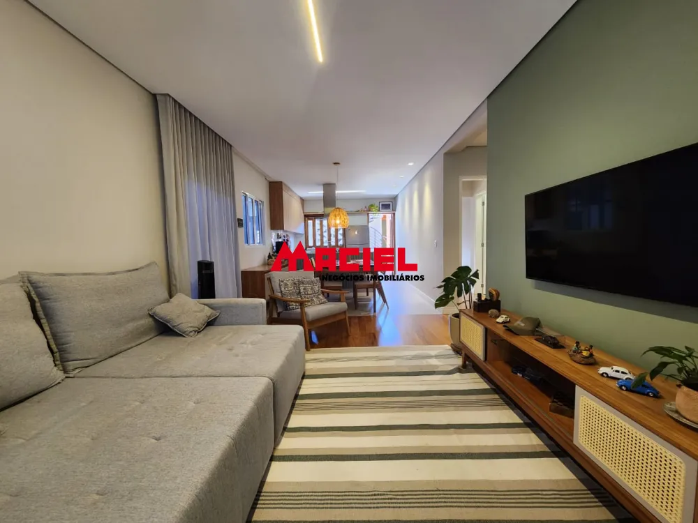 Comprar Casa / Padr&atilde;o em S&atilde;o Jos&eacute; dos Campos R$ 1.580.000,00 - Foto 3