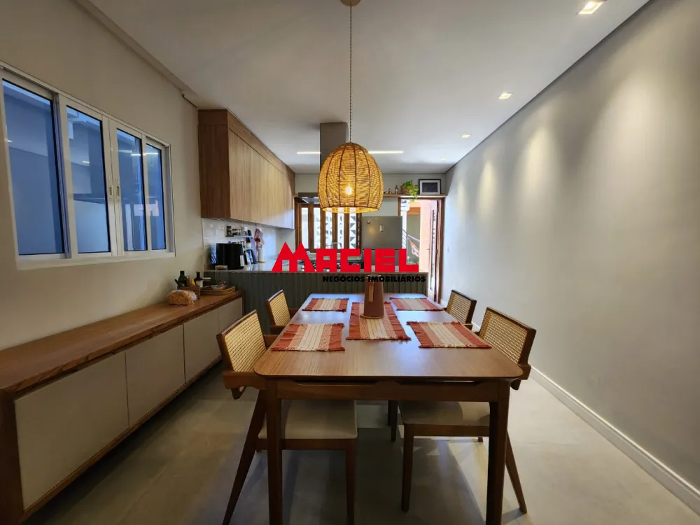 Comprar Casa / Padr&atilde;o em S&atilde;o Jos&eacute; dos Campos R$ 1.580.000,00 - Foto 4