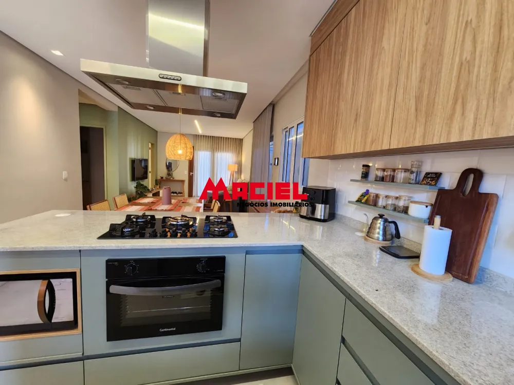 Comprar Casa / Padr&atilde;o em S&atilde;o Jos&eacute; dos Campos R$ 1.580.000,00 - Foto 11