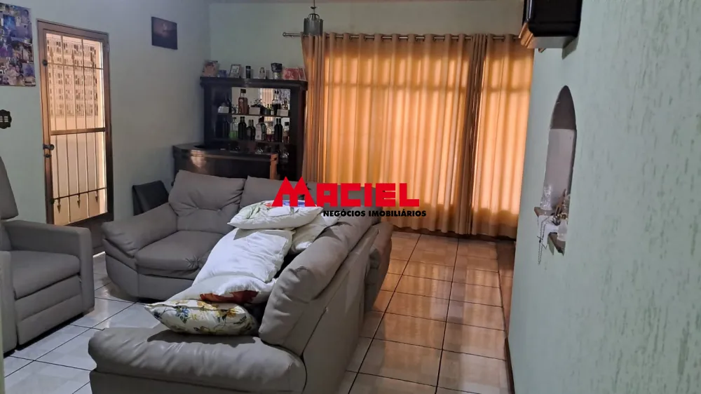 Comprar Casa / Padr&atilde;o em S&atilde;o Jos&eacute; dos Campos R$ 700.000,00 - Foto 3