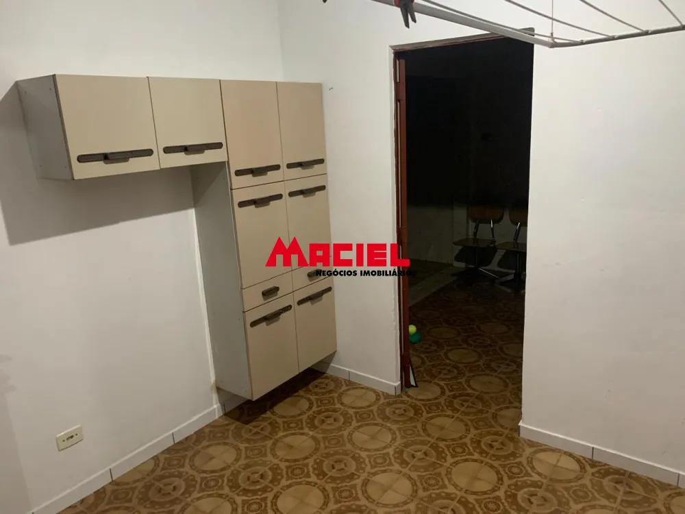 Comprar Casa / Sobrado em S&atilde;o Jos&eacute; dos Campos R$ 750.000,00 - Foto 3
