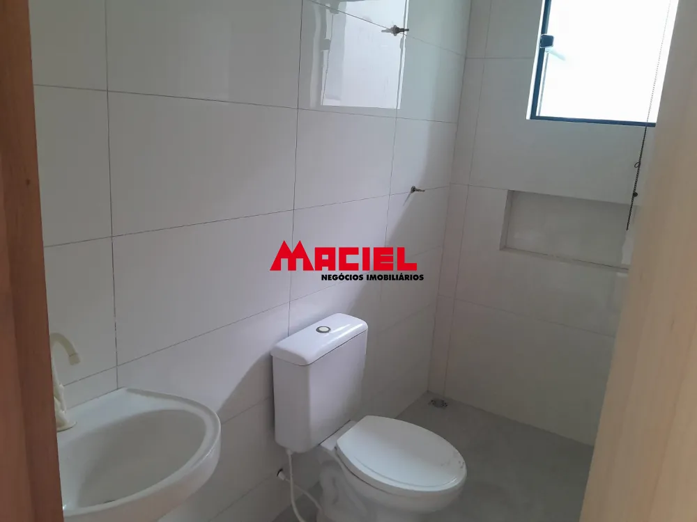 Comprar Casa / Padr&atilde;o em S&atilde;o Jos&eacute; dos Campos R$ 400.000,00 - Foto 2