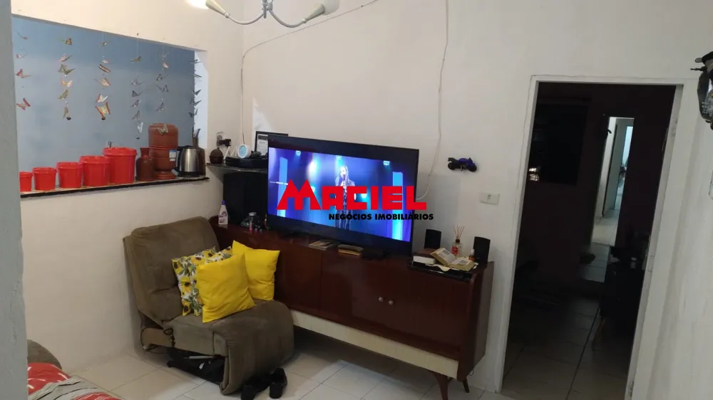 Comprar Casa / Padr&atilde;o em S&atilde;o Jos&eacute; dos Campos R$ 385.000,00 - Foto 8