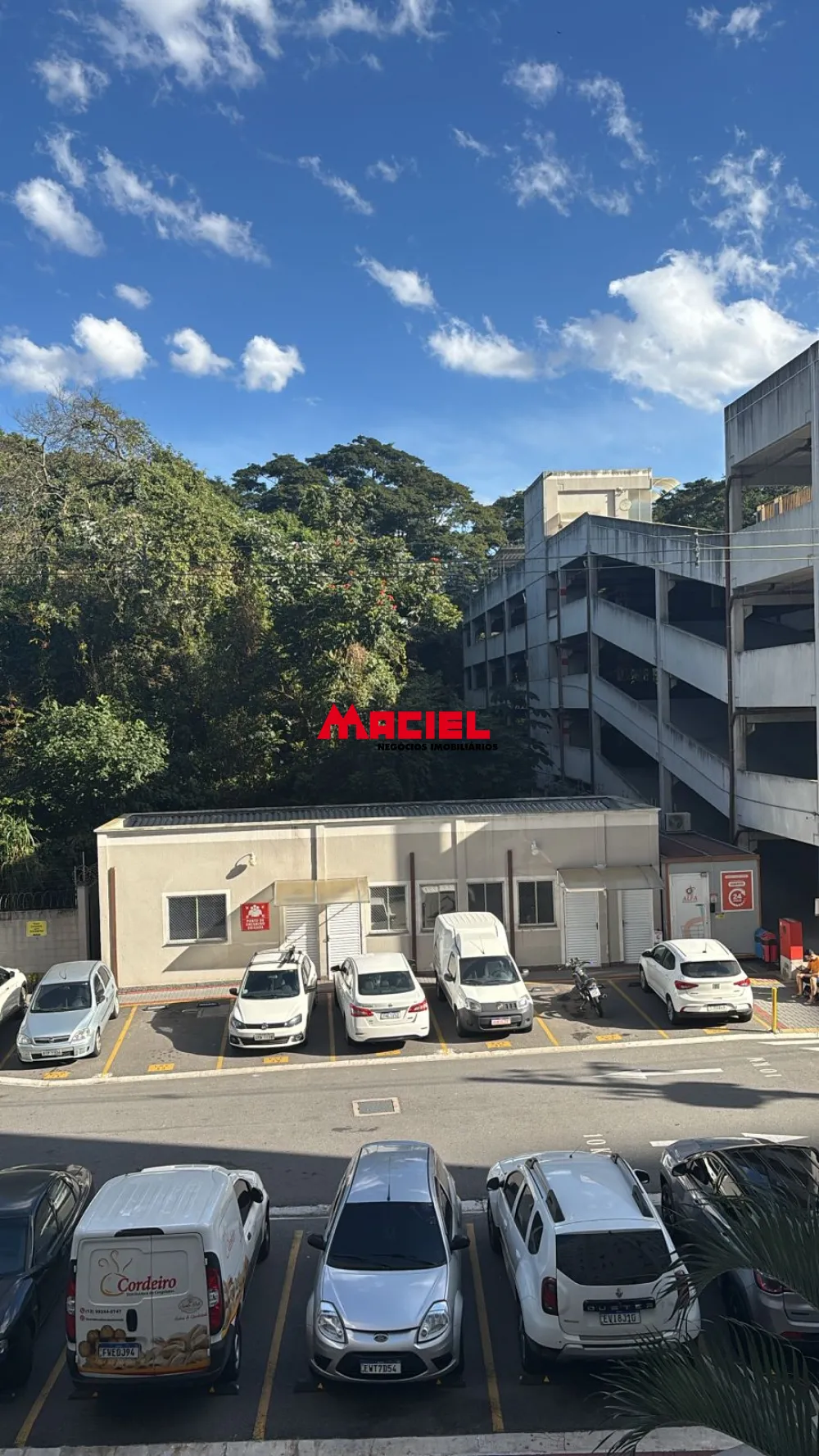 Comprar Apartamento / Padr&atilde;o em S&atilde;o Jos&eacute; dos Campos R$ 350.000,00 - Foto 16