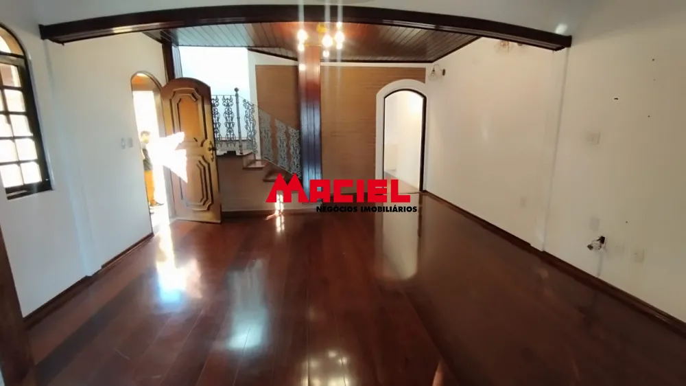 Alugar Casa / Sobrado em S&atilde;o Jos&eacute; dos Campos R$ 4.300,00 - Foto 5