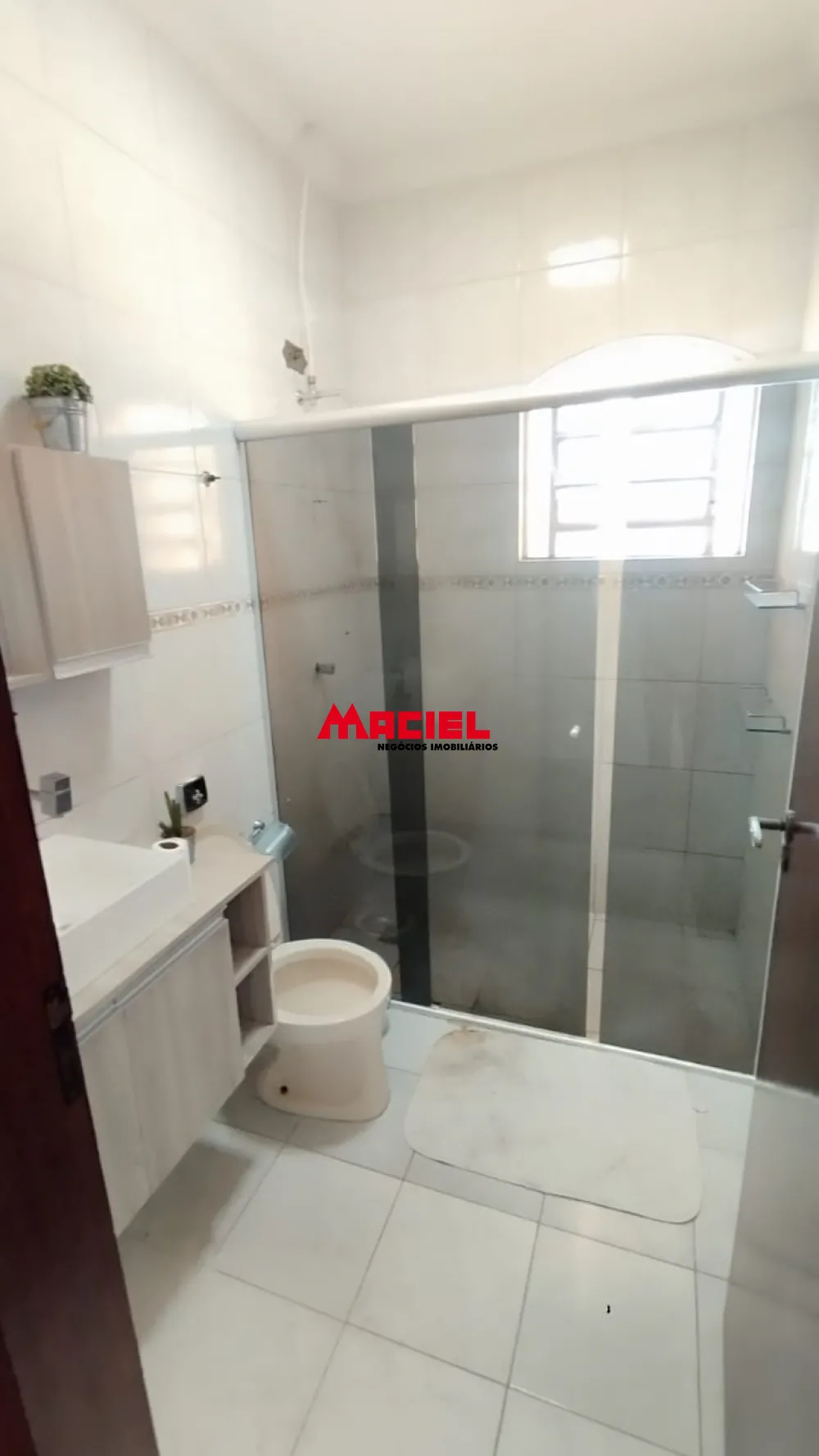 Alugar Casa / Sobrado em S&atilde;o Jos&eacute; dos Campos R$ 4.300,00 - Foto 11