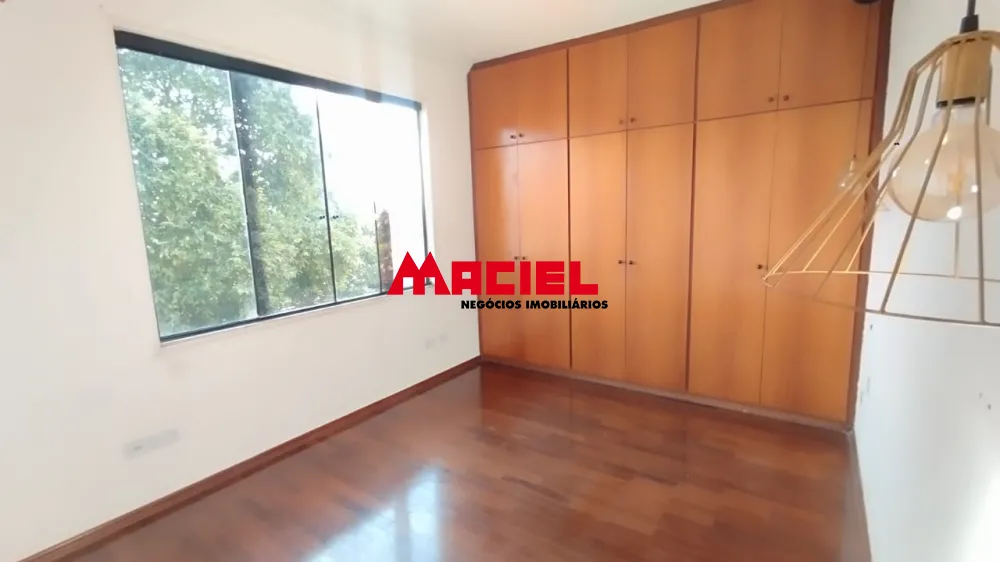 Alugar Casa / Sobrado em S&atilde;o Jos&eacute; dos Campos R$ 4.300,00 - Foto 13