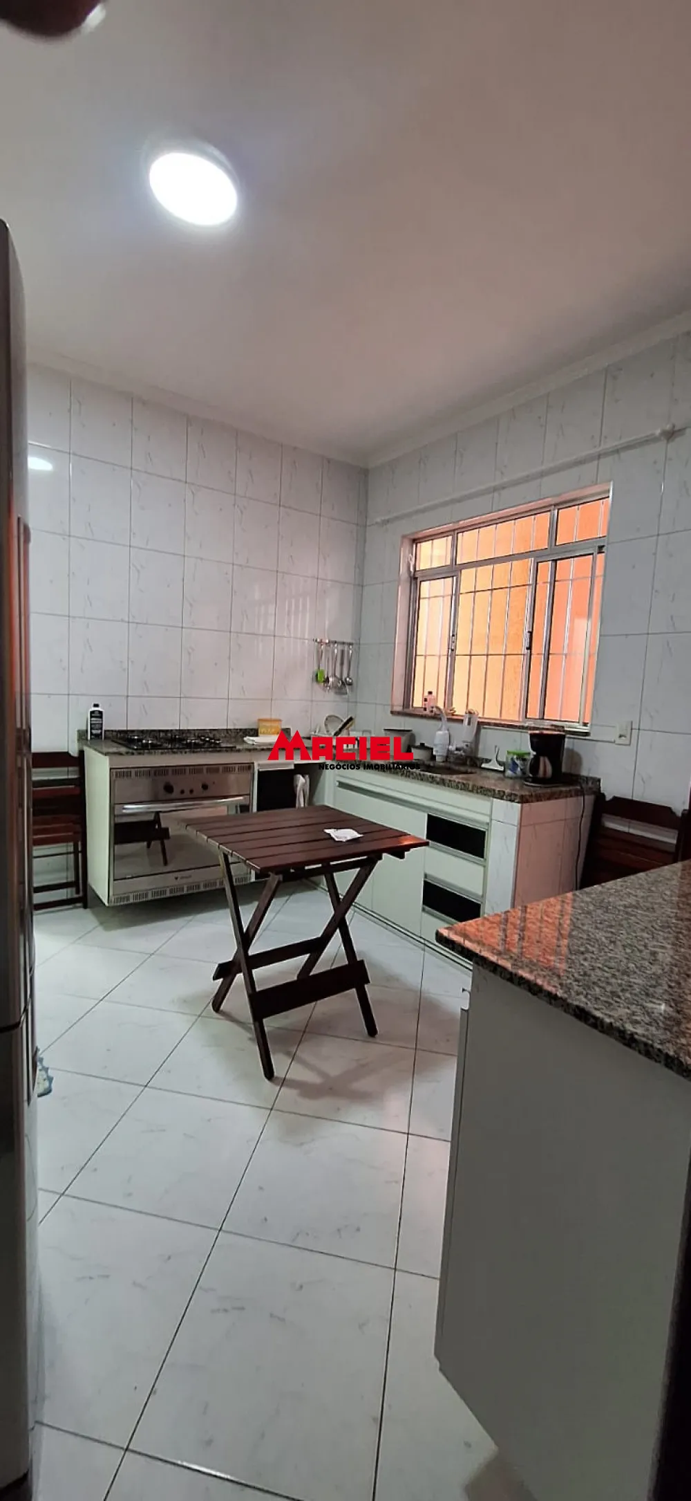 Alugar Casa / Sobrado em S&atilde;o Jos&eacute; dos Campos R$ 3.000,00 - Foto 8