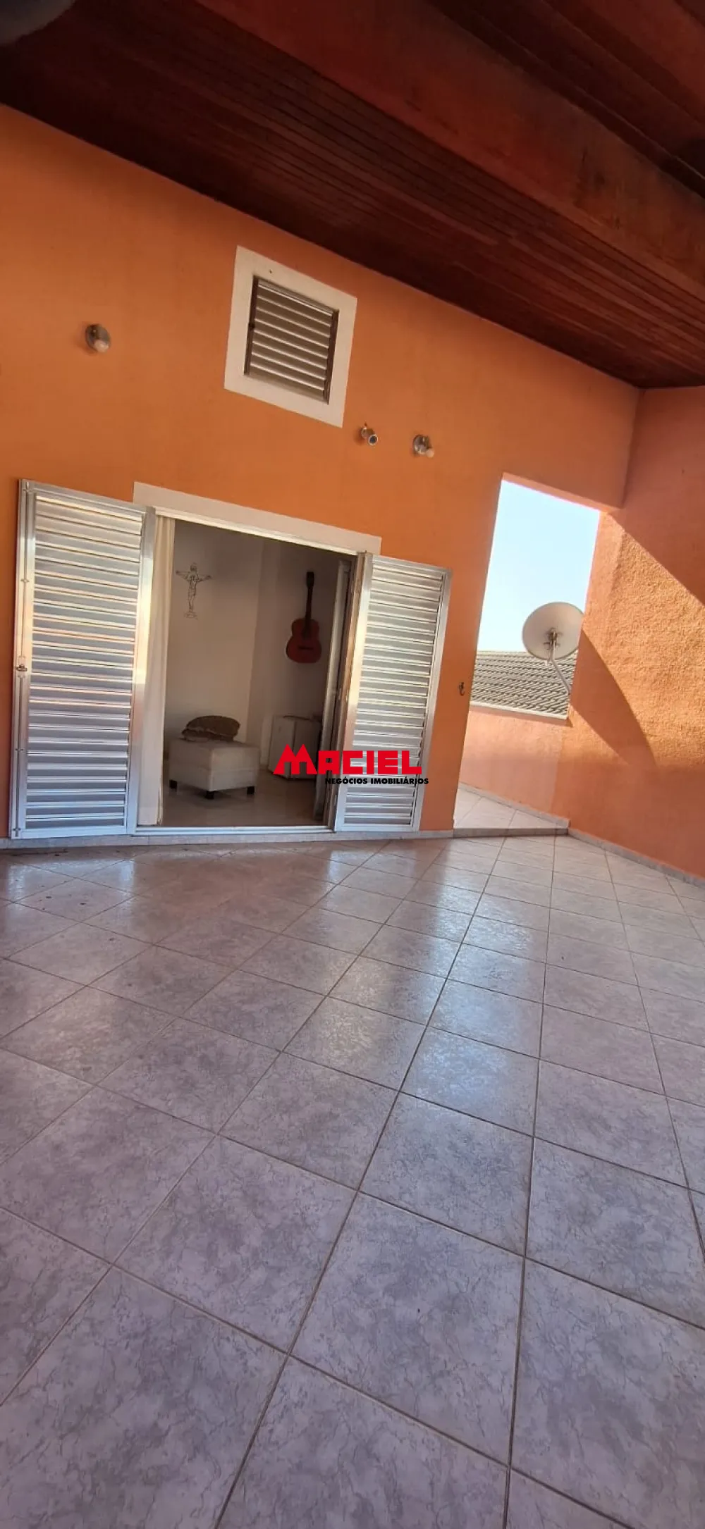 Alugar Casa / Sobrado em S&atilde;o Jos&eacute; dos Campos R$ 3.000,00 - Foto 18